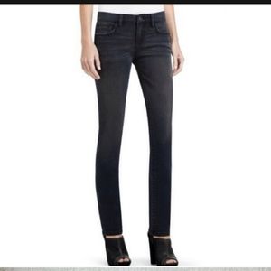 NWT BCBG MaxAzria Jagger skinny jean SZ  26